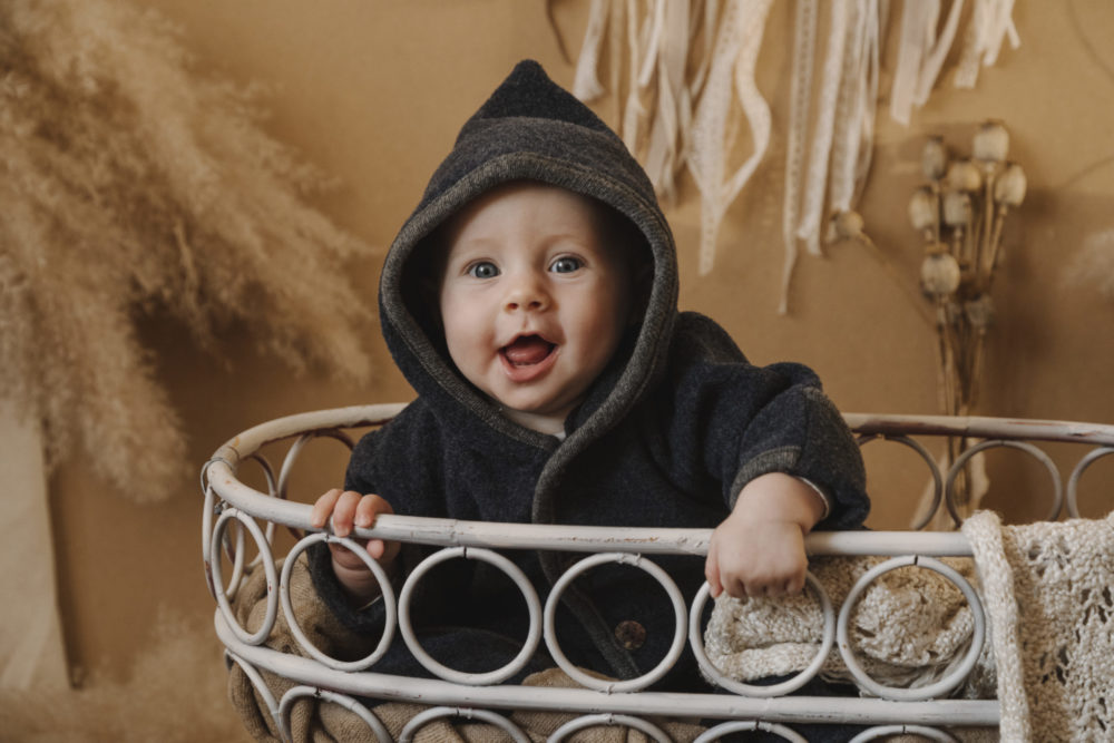 Come vestire un neonato